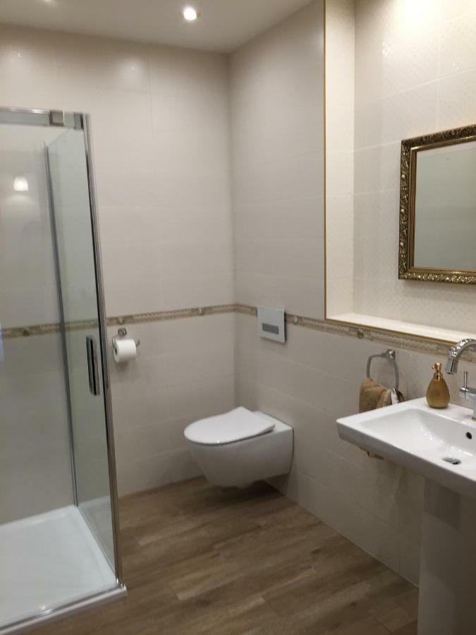 Apartman Pri Lyceu Banská Štiavnica 外观 照片