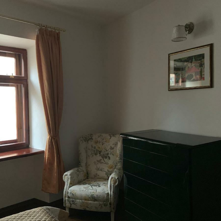 Apartman Pri Lyceu Banská Štiavnica 外观 照片