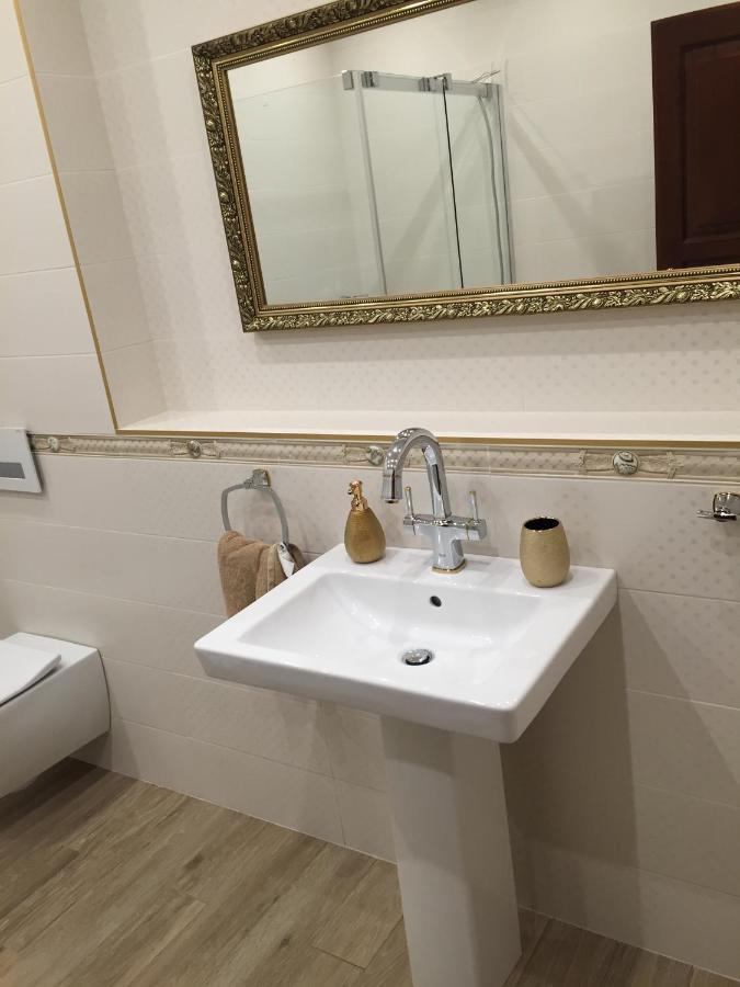 Apartman Pri Lyceu Banská Štiavnica 外观 照片